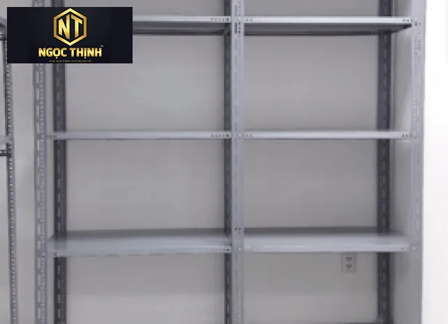 KỆ SẮT V LỖ 5 MÂM 6 CHÂN TRỤ KỆ SẮT V LỖ 5 MÂM 6 CHÂN TRỤ